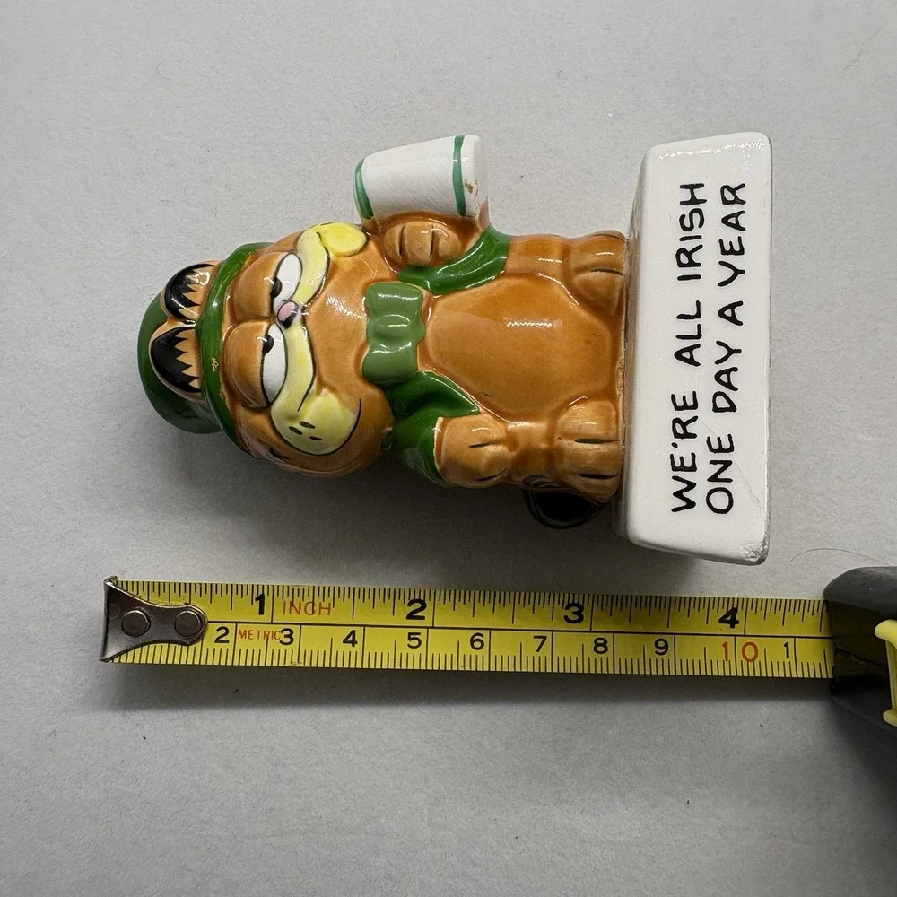 Rare Vintage Enesco Ceramic Garfield Irish / St. Patrick's Day‎ Figure